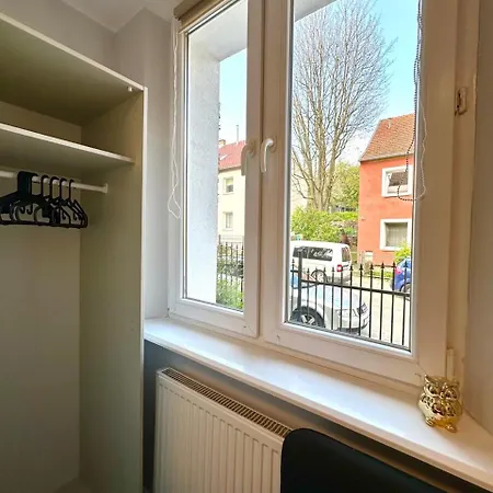 Apartment Mmrent Bird